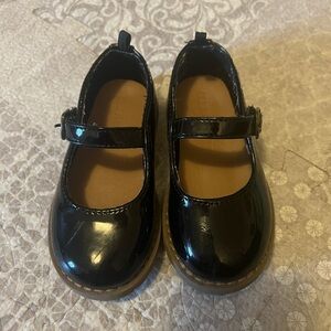 Toddler Black Mary Jane’s Sz 7